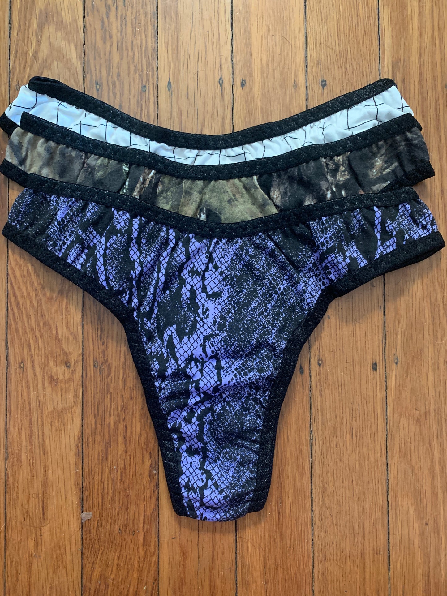 Thong Paradise pantie pack