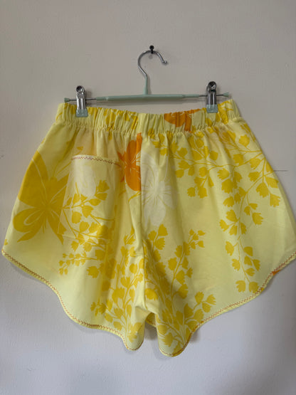 Table cloth shorts