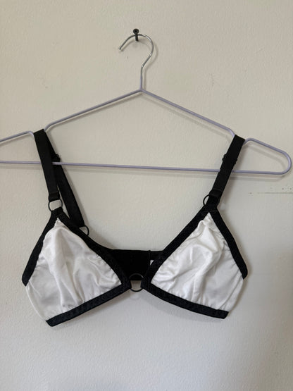 Lila bra